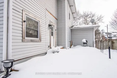 86 King Street Bluewater ON N0M 1X0