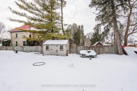 86 King Street Bluewater ON N0M 1X0