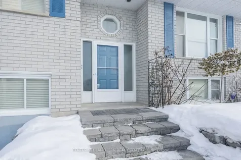 94 North Murray Street Quinte West ON K8V 2E7