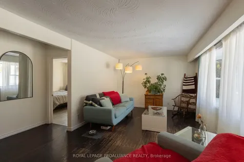 26 Cloverleaf Drive Belleville ON K8N 4Z5