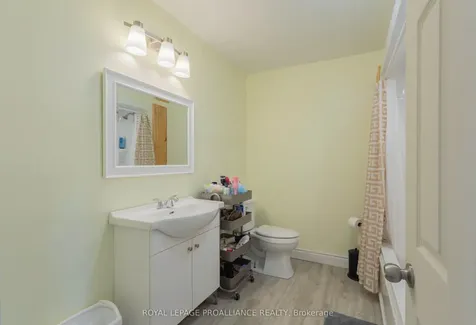 26 Cloverleaf Drive Belleville ON K8N 4Z5