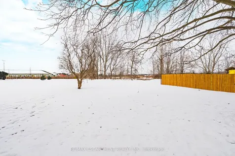 646 Alder Street W Haldimand ON N1A 1S5
