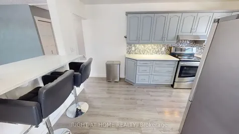 27 Shore Acres Boulevard North Bay ON P1A 1B7