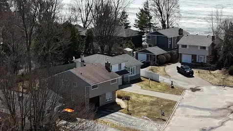 27 Shore Acres Boulevard North Bay ON P1A 1B7