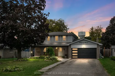 18 Spruyt Avenue East Luther Grand Valley ON L9W 5X4