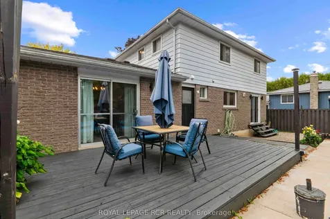 18 Spruyt Avenue East Luther Grand Valley ON L9W 5X4