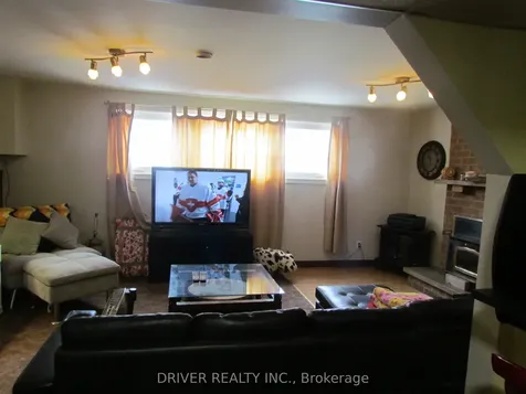 2081 Harrietsville Drive Thames Centre ON N0L 1V0