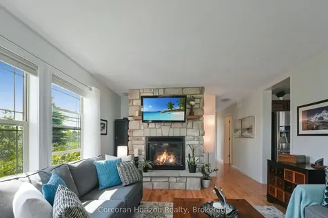 53 Creekside Circle Kawartha Lakes ON K0M 1L0