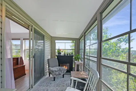 53 Creekside Circle Kawartha Lakes ON K0M 1L0
