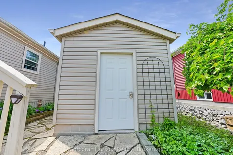 53 Creekside Circle Kawartha Lakes ON K0M 1L0