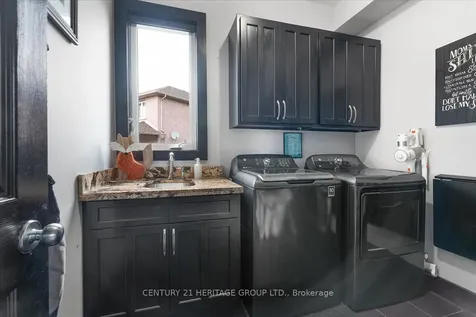 340 Old Mud Street Hamilton ON L8J 3Z9