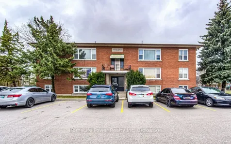 15 Floral Crescent Kitchener ON N2G 3B3