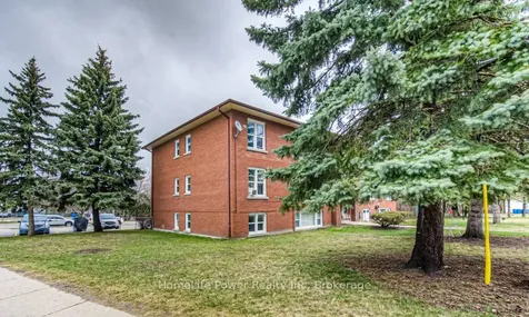 15 Floral Crescent Kitchener ON N2G 3B3