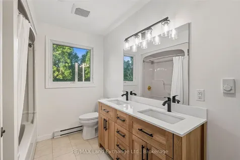 422 Alice Street Saugeen Shores ON N0H 2L0