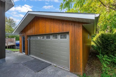 422 Alice Street Saugeen Shores ON N0H 2L0