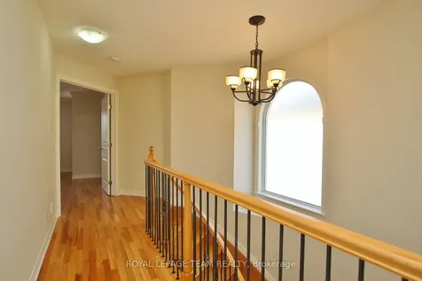 1032 Marconi Avenue Kanata ON K2W 0C8