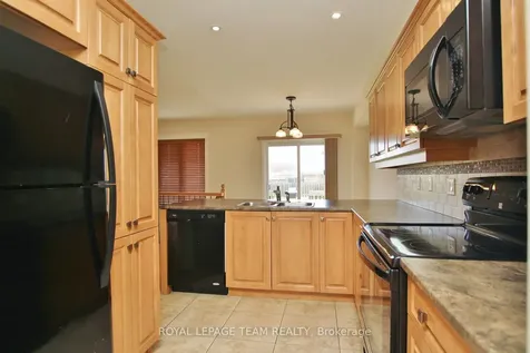 1032 Marconi Avenue Kanata ON K2W 0C8