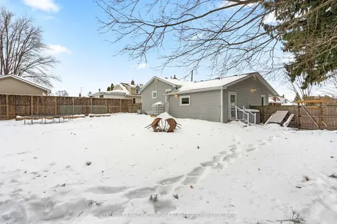 6413 Franklin Avenue Niagara Falls ON L2G 4Z6