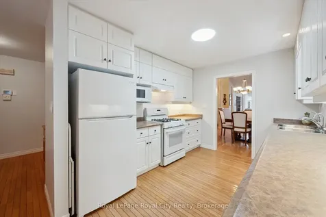 67 White Pine Way Guelph ON N1G 4X7