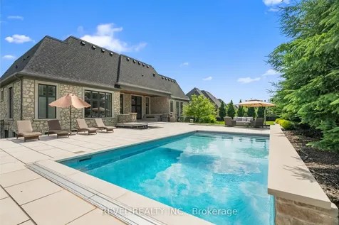 60 Heritage Lake Drive Puslinch ON N0B 2J0