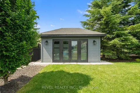 60 Heritage Lake Drive Puslinch ON N0B 2J0