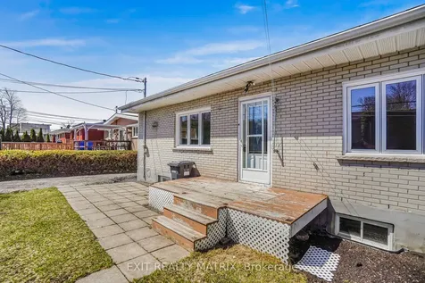 805 Cartier Boulevard Hawkesbury ON K6A 1W9