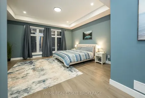 10224 Lakeview Avenue Lambton Shores ON N0M 1T0