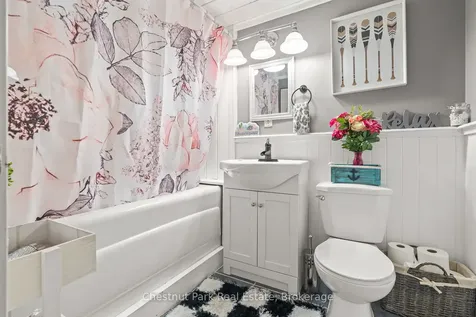 70 Milton Street Bracebridge ON P1L 1G9