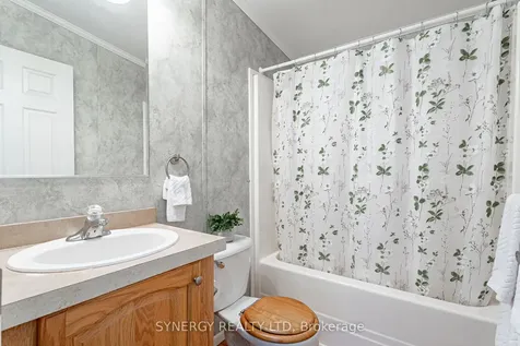 461 Richard Crescent Strathroy-caradoc ON N7G 0C5