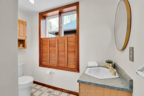 190 John Street N Arnprior ON K7S 2N9