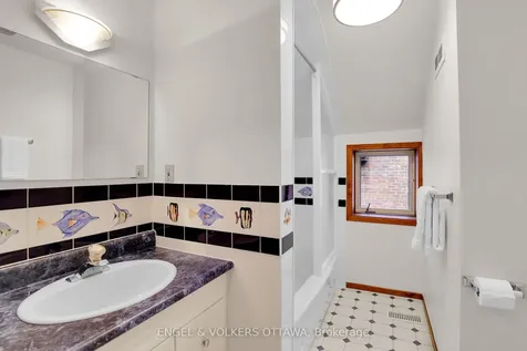 190 John Street N Arnprior ON K7S 2N9