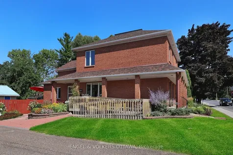 190 John Street N Arnprior ON K7S 2N9