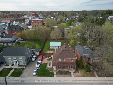 190 John Street N Arnprior ON K7S 2N9