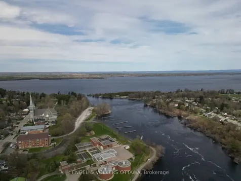 190 John Street N Arnprior ON K7S 2N9