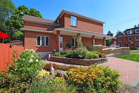 190 John Street N Arnprior ON K7S 2N9