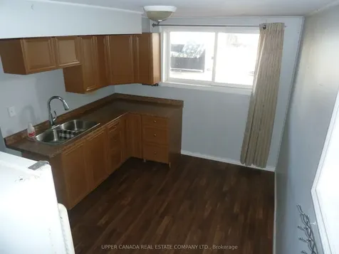 4054 Brookdale Drive Niagara Falls ON L2H 2B3