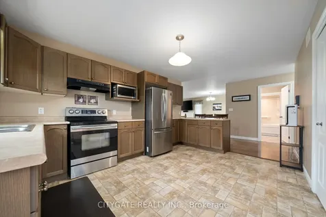 43 Follwell Crescent Belleville ON K8N 5Z6