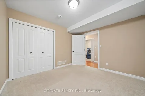 43 Follwell Crescent Belleville ON K8N 5Z6