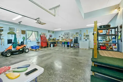 8121 Main Street Augusta ON K0G 1R0