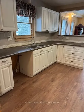 3906 Alexandra Road Fort Erie ON L0S 1B0