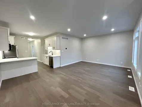 83 Athabaska Drive Belleville ON K8N 0T1