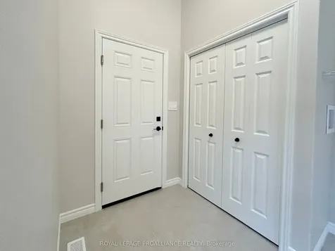 83 Athabaska Drive Belleville ON K8N 0T1