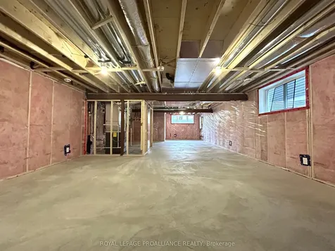 83 Athabaska Drive Belleville ON K8N 0T1