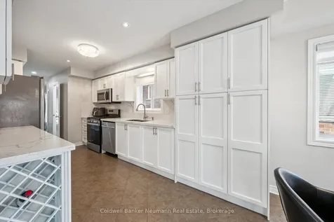 64 Laughland Lane Guelph ON N1L 0C6