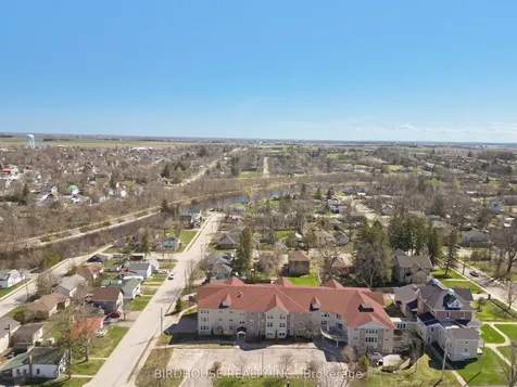 8 Huron Street Kawartha Lakes ON K9V 6K3