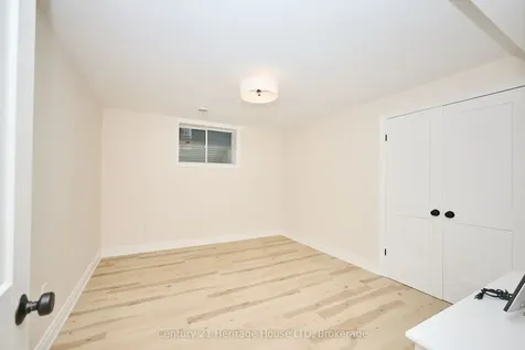 1050 Kettle Court Fort Erie ON L2A 0E7