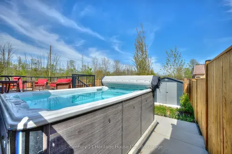 1050 Kettle Court Fort Erie ON L2A 0E7
