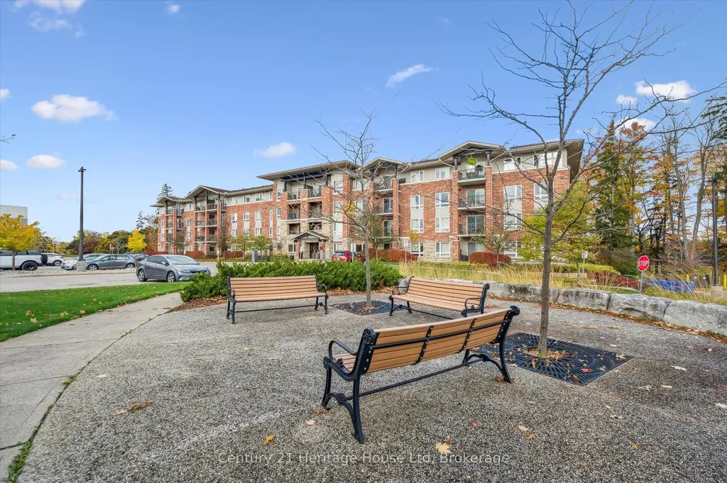 625 Street David Street S Centre Wellington ON N1M 0A8