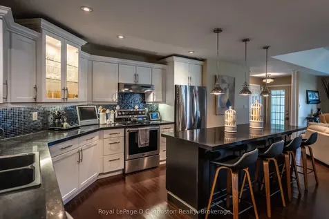 541 Meadow Lane Saugeen Shores ON N0H 2L0