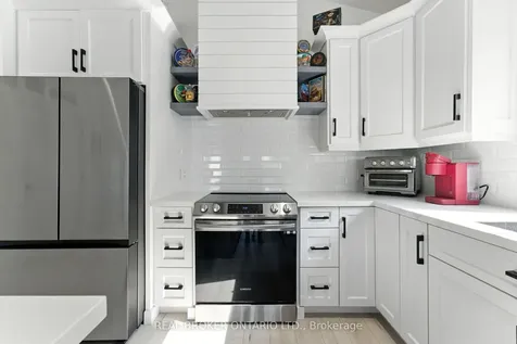 7 Macneil Court E Bayham ON N0J 1T0